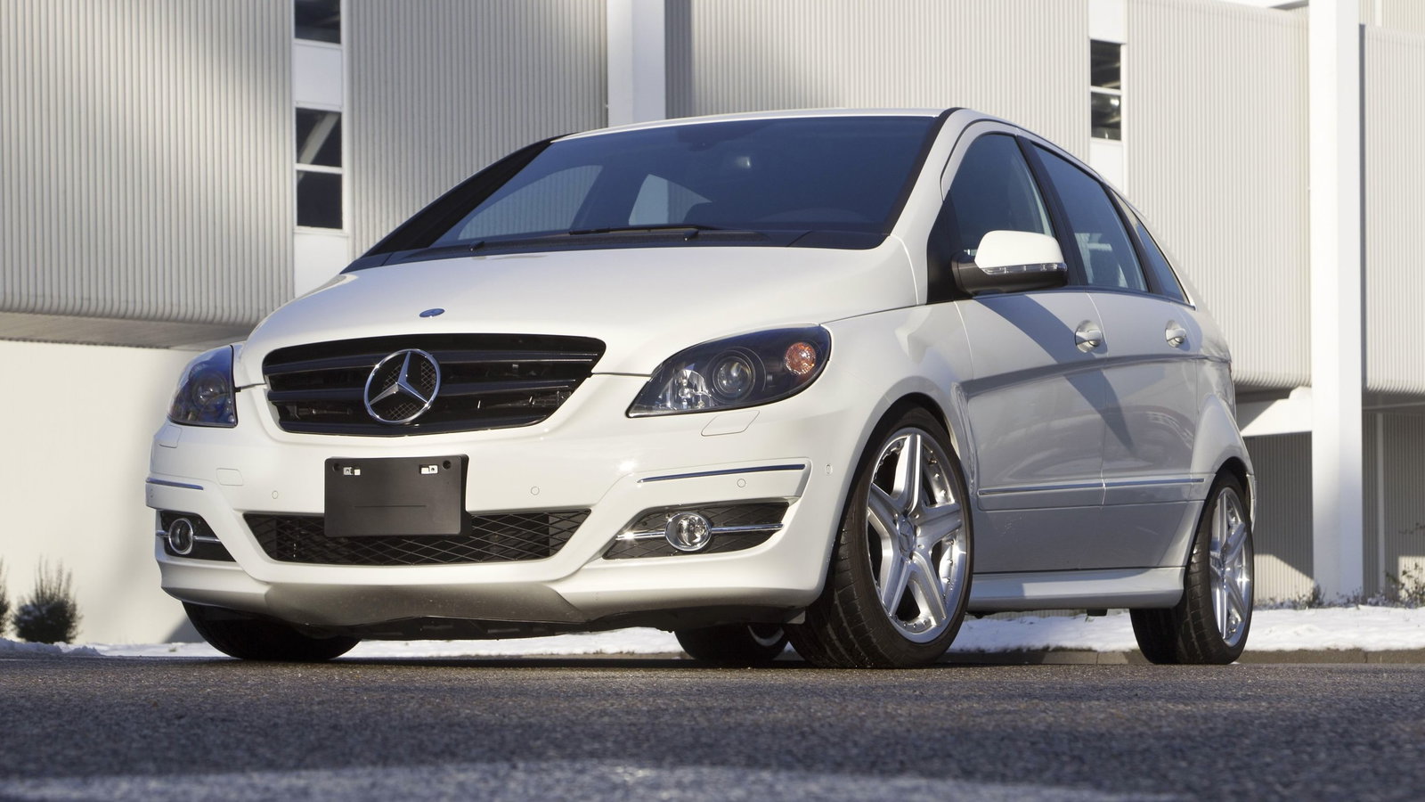 Mercedes B55 - front